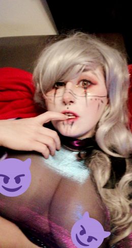 I’m Back 🖤💜🖤😘 More Of Your Naughty Lil Goth Elf