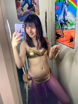 Wanna Do Stuff And Things With Me… Petite Mixed Asian Russian That’s Weird, Freaky, Creative, And Geeky!